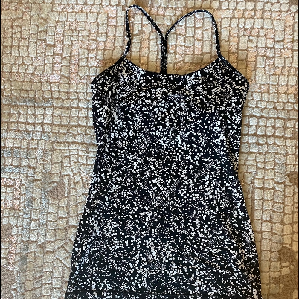 Lululemon power y tank